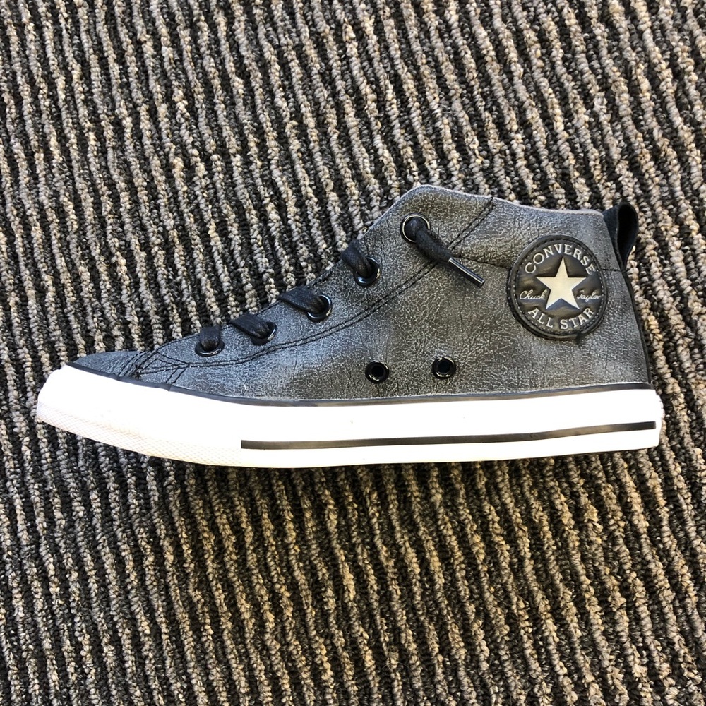 Gray Converse high tops boys size 3
